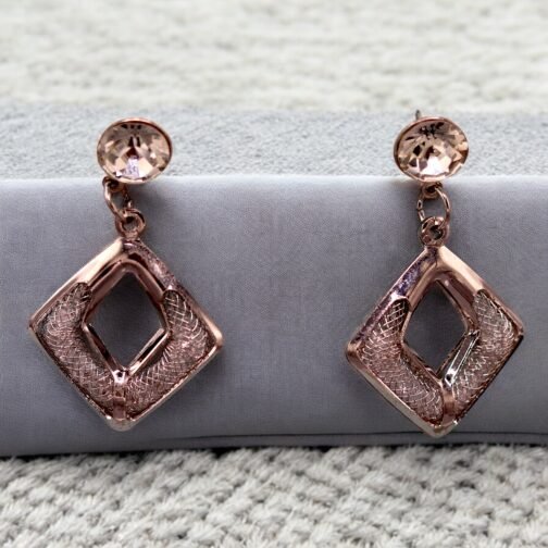 square mesh style necklace set - Image 4